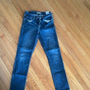Levi Strauss size 8